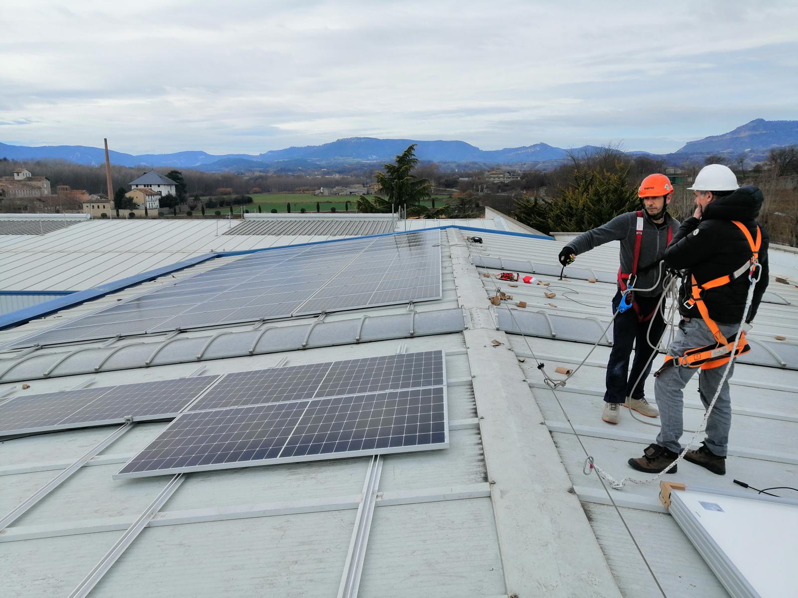 Instalacion Fotovoltaica LA PIARA Mantlleu esco partners